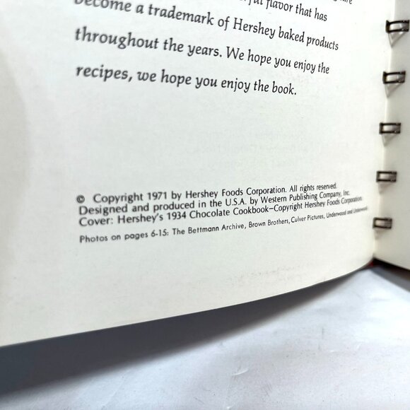 Hersheys 1934 Cookbook Ring-Bound Revised Edition Chocolate Recipes 1971 - Picture 3 of 6